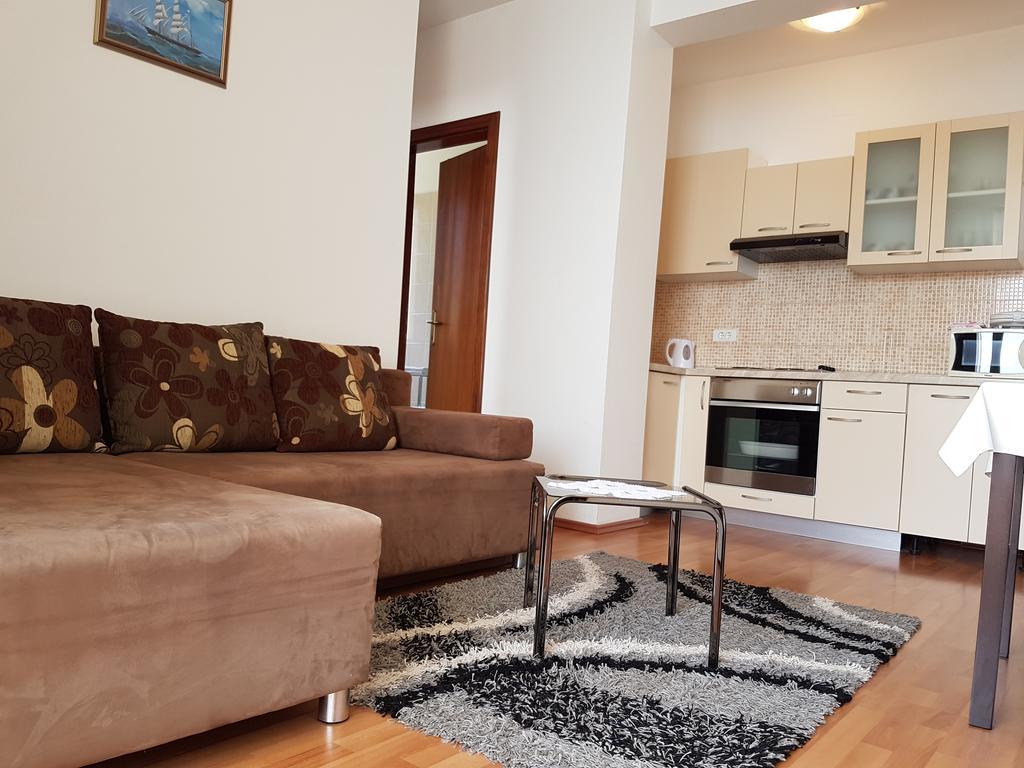 Apartments Surjak Orebić Exteriör bild